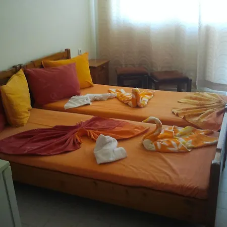 Otel Strajica Lozenets